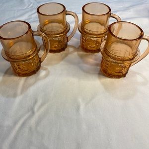 Set of 3 Planters Peanut pink glass cups